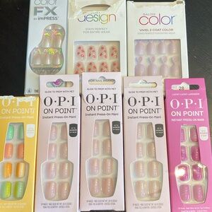 OPI On Point Press-On Nails - Pastel and Lavender Collection